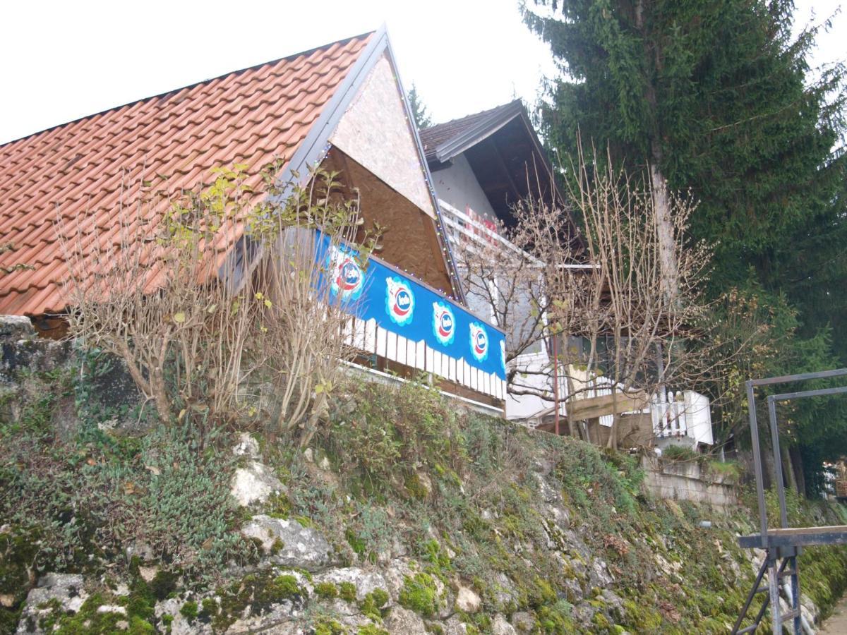 Alfa Apartman Kulen Vakuf Kültér fotó